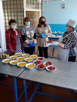 По итогам контроля родители оказались довольны качеством приготовления блюд, размерами порций и разнообразием предлагаемого ассортимента.